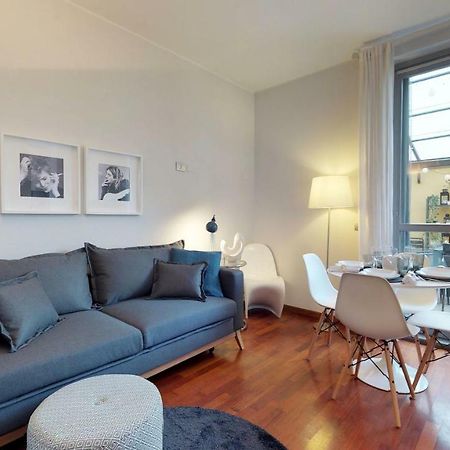 Design Apartment Near Duomo Square Mailand Exterior foto