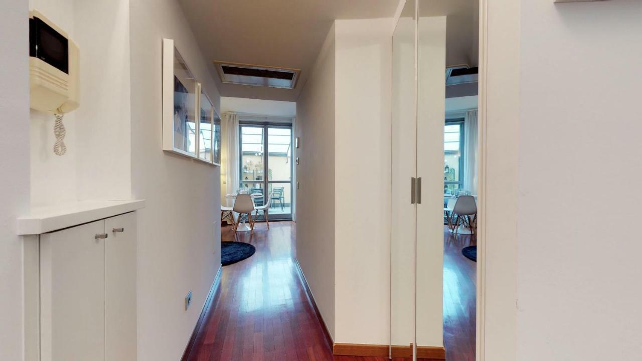 Design Apartment Near Duomo Square Mailand Exterior foto
