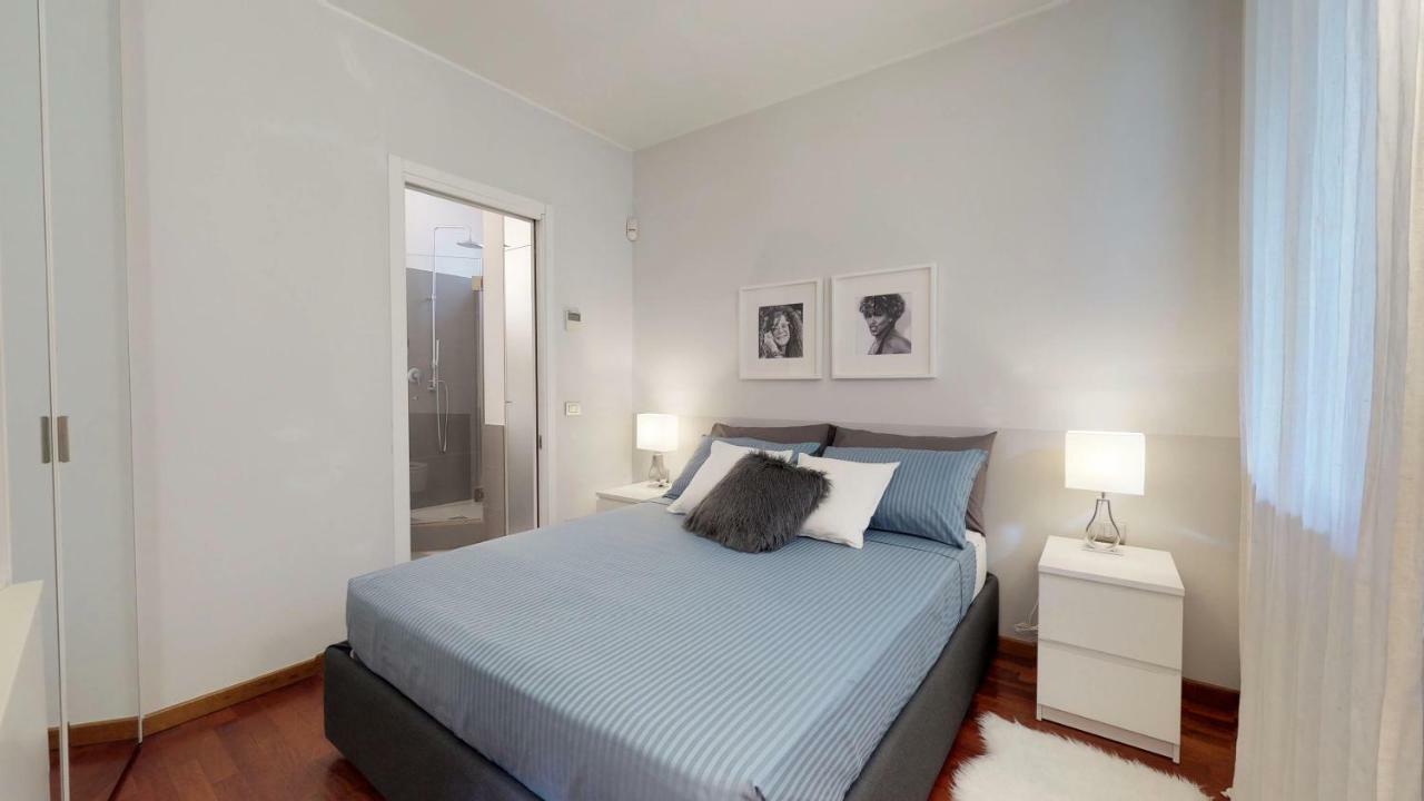 Design Apartment Near Duomo Square Mailand Exterior foto